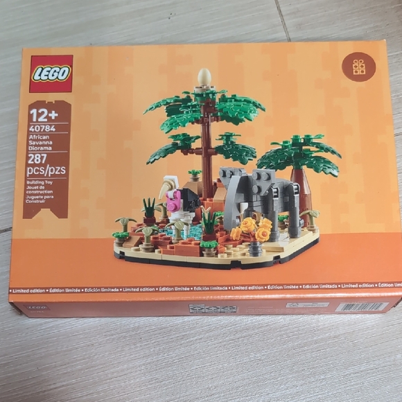 Lego Other - LEGO Savanna Adventure Set with Green and Orange